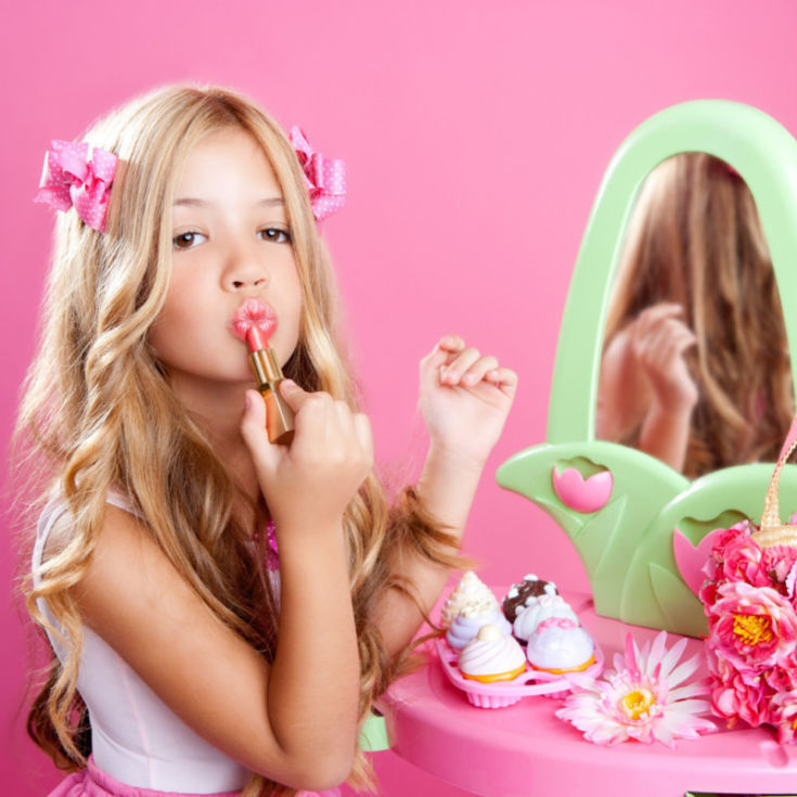 Модель и макияж для девочек